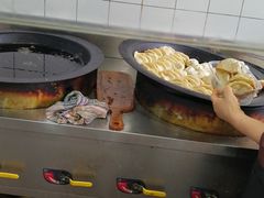 -黄阿姨锅贴大王(万航渡路店)