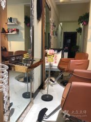 点击看大图 -佛伦斯接发烫染国际连锁