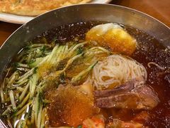 -青瓦餐厅·生鱼片·韩园烤肉(西塔店)
