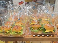 -皇冠幸福里动物奶油生日蛋糕(光谷软件园店)