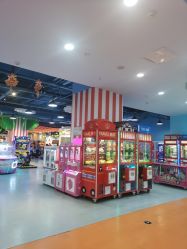 点击看大图 -咔叮卡丁·儿童室内赛车馆