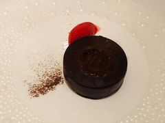 熔岩巧克力蛋糕-福楼法餐厅FLO