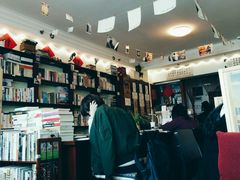 -武汉境自在書店