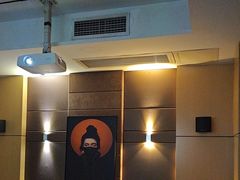 -金色印象·4k影院式足体养生(龙腾路店)