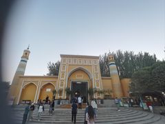 -艾提尕尔清真寺