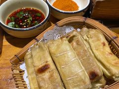 石屏烧豆腐-老滇山寨•云南特色菜•地方菜•民族风情歌舞表演(金碧店)