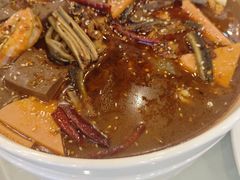 -天外天美食广场(哈尔滨路店)