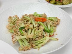 -品海楼·大连海胆锅贴馆(东港店)