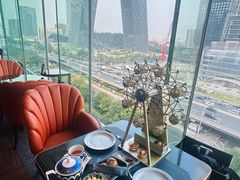 -福楼毕斯罗F Bistronome(国贸商城约会地标景观店)