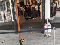 -lululemon(比斯特购物村店)