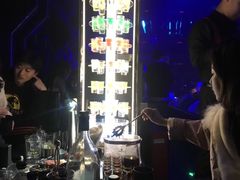 -简奥斯汀·赫本酒吧
