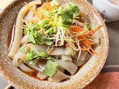 -阿婆情腊排骨火锅·野生菌季(古城旗舰店)