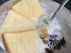 -啰啰冰屋(景洪总店)