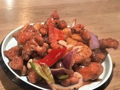 椒香虾仁爆鸡球-陈傻子餐厅(世纪都会店)