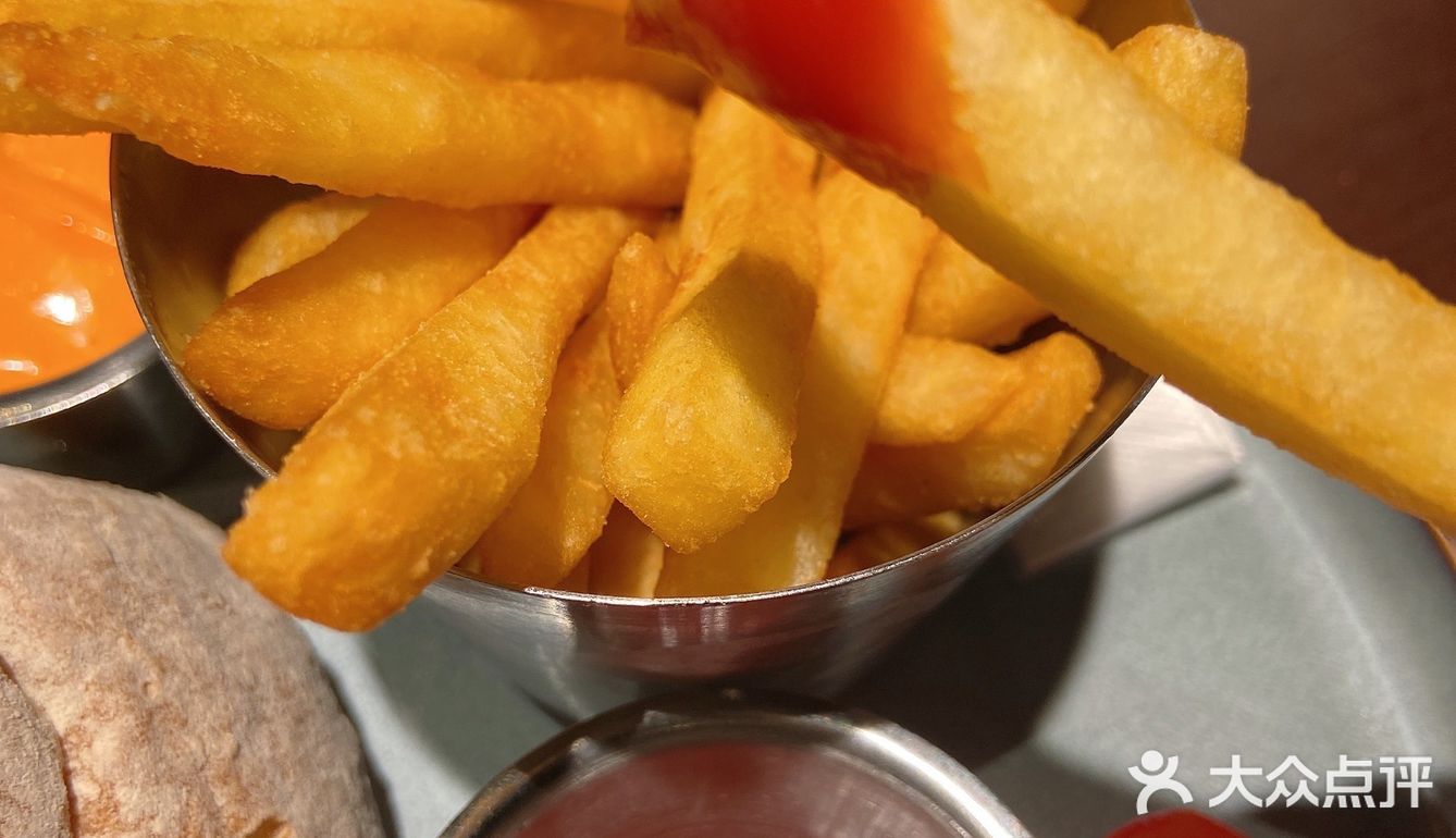 我发现了蓝蛙🍔天花板❗️牛堡好吃哭[调皮]