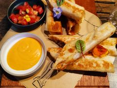 -HIGH FIVE哈福手工汉堡(桂林路店)