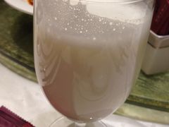生磨杏仁茶-上海小南国(仲盛世界商城店)