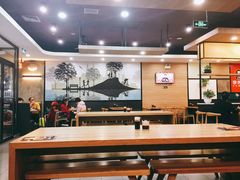 大堂-李先生牛肉面大王(成都东站西广场店)