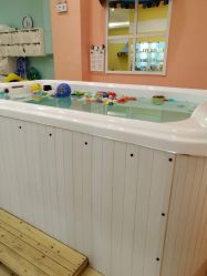-TAILY BABYSPA泰丽宝贝婴儿游泳(金狮广场店)