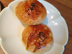 云南现烤玫瑰鲜花饼-云海肴汽锅鸡·云南小炒(天津国金汇店)