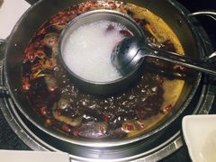 -重庆小天鹅火锅(中商广场店)