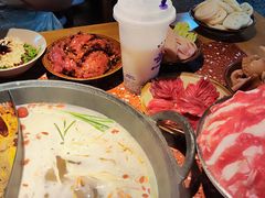 -赵美丽·重庆社区火锅·直营店(火车东站·中豪国际店)