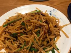 -陈阿婆鱼头泡饼·京味菜(复兴路店)
