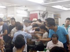 等位区-香港蓮香樓(中環店)