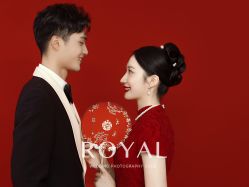 点击看大图 -挪娅婚纱摄影皇家会所