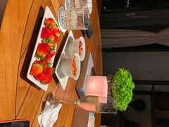 -瑰丽酒店·海吧·天际下午茶·现场DJ·天台酒吧