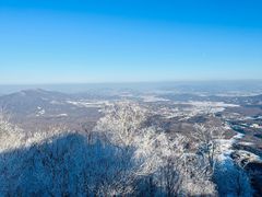 -亚布力新体委滑雪场