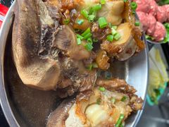 -牛一煲美食(江高店)