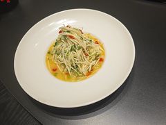 -艳阳天民俗村(公园路店)