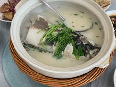 砂锅鱼头-天乐农家鱼头王(天目湖店)