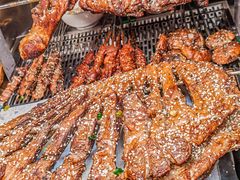 -呼吉牧蒙古烤肉·烧烤·小龙虾