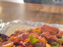 -老钟家烤羊排·敦伊阁清真餐厅胡羊焖饼