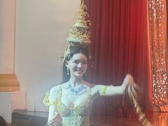 -金东尼人妖秀