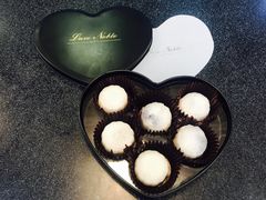 -贝小七高端定制甜品桌茶歇