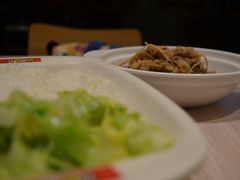 -南城香·饭香串香馄饨香(青年路店)