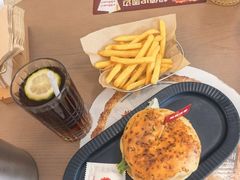 -必胜客(安盛购物广场金州店)