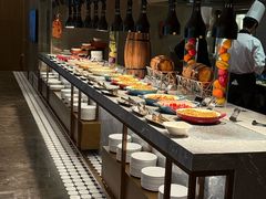 -大连星海皇冠假日酒店