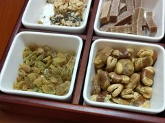 -十二生肖主题餐厅(吕家营店)