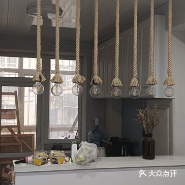 解暑凉茶的做法可以根据不同的需求和体质选择不同的配方