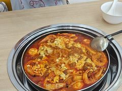 -三清洞摩西韩式年糕火锅(威高广场店)