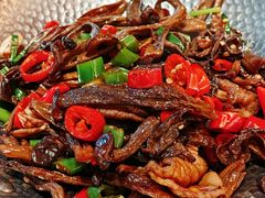 -鸽子侯·家宴·平价海鲜(绿地店)