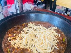 -日新铁锅焖面(坝上店)