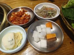 -小花花炭火烤肉·十五年延吉风味(左家庄店)
