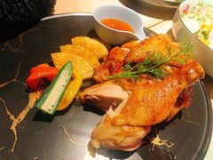 菠萝香草烤鸡-幸薈飯堂