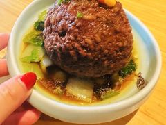 爆浆狮子头-阿姨食堂