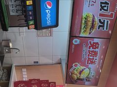 -塔斯汀中国汉堡(浦东绿地东海岸店)